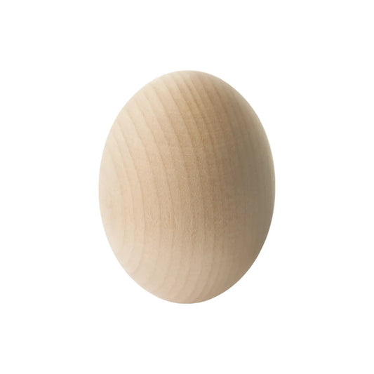 Natural wooden eggs for personalization